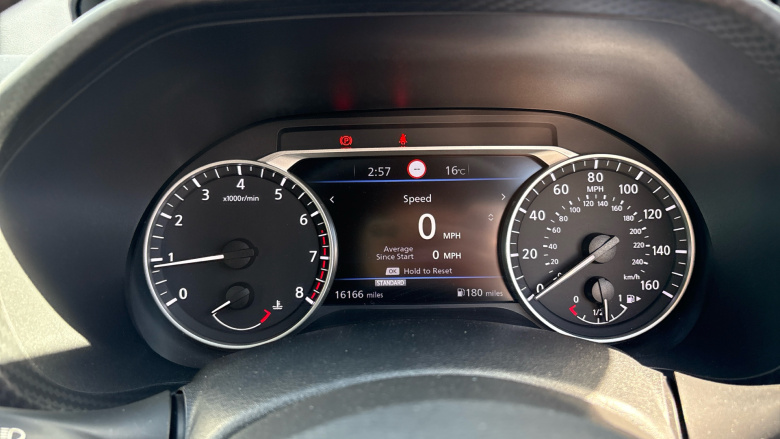 Nissan Juke 1.0 DiG-T 114 N-Connecta 5dr Petrol Hatchback